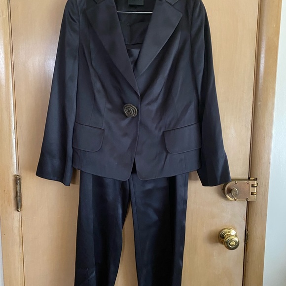 Akris Formal Silk Suit - Picture 8 of 11
